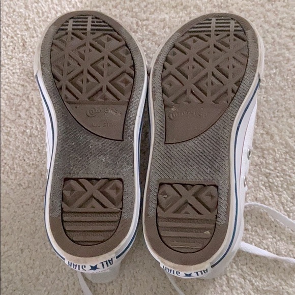 White High top Converse - Picture 6 of 8